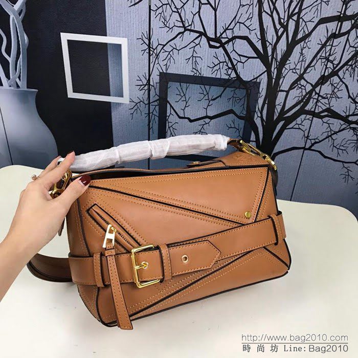 LOEWE羅意威 幾何拼色 原單品質 火遍全世界熱銷款puzzle bag 01137 可折疊 手提肩背斜挎包  jdl1001